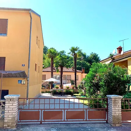 Apartment Gardenia *