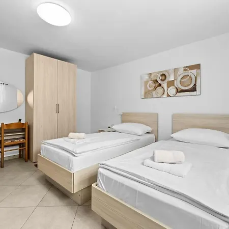 Gardenia Apartment
