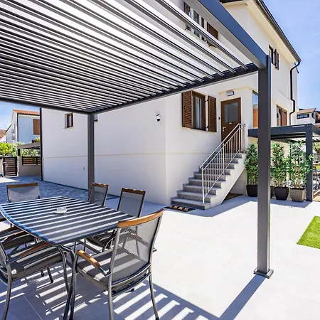 Apartment Gardenia *